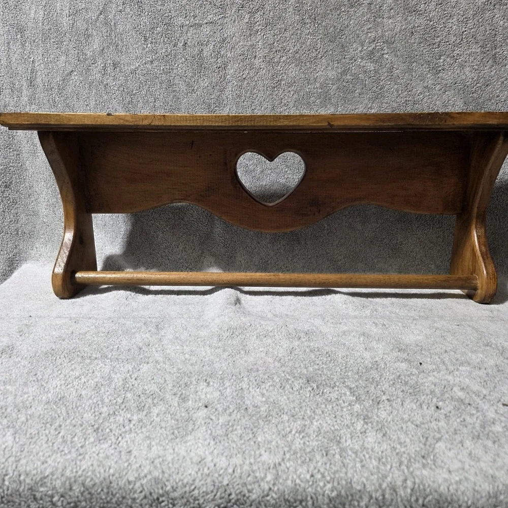 Vintage Wood Country Heart Cutout Shelf w/dowel Cottagecore Grannycore